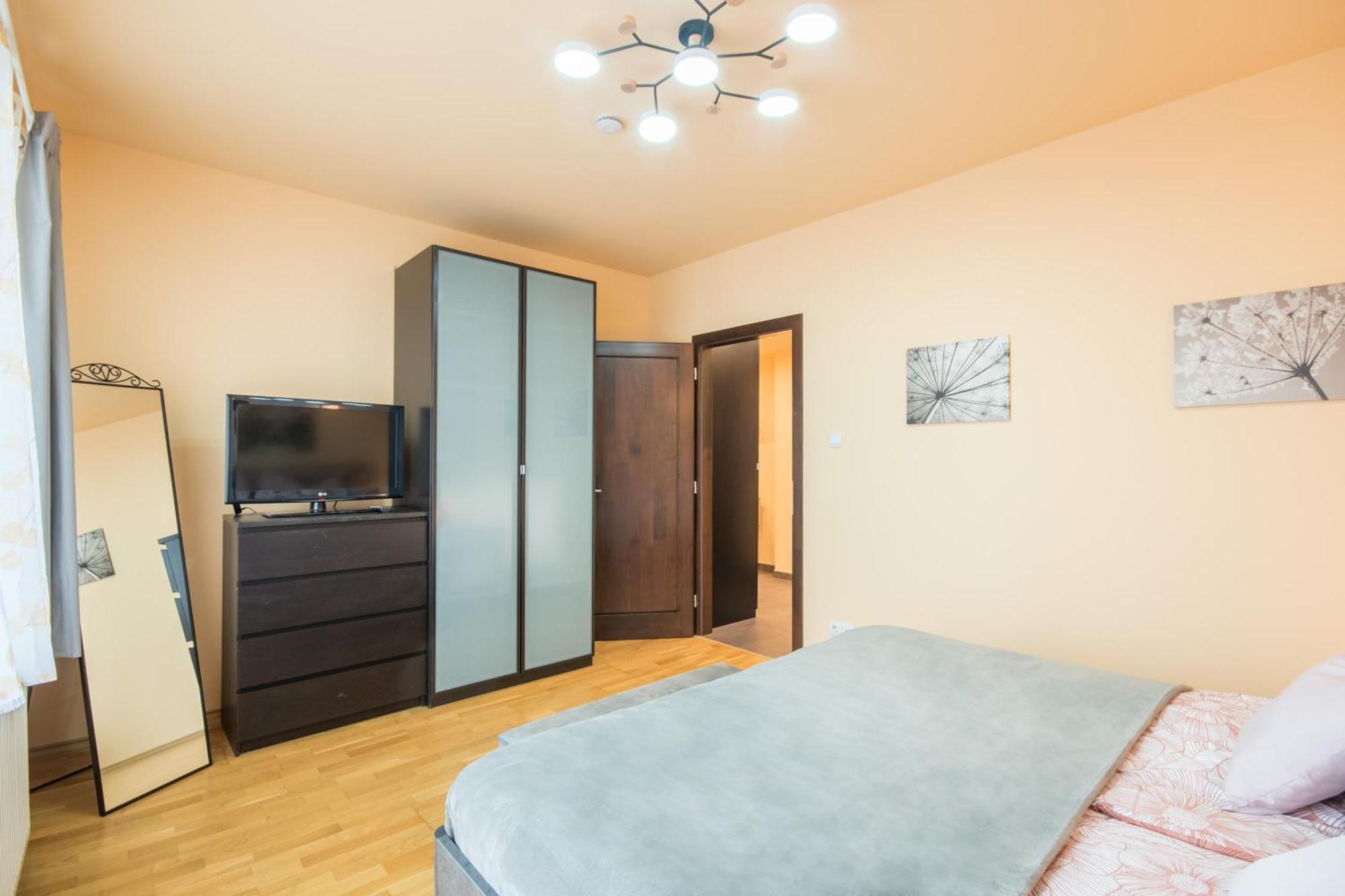 Very Central - Large - Balcony - Comfy Apartment Budapest Bagian luar foto